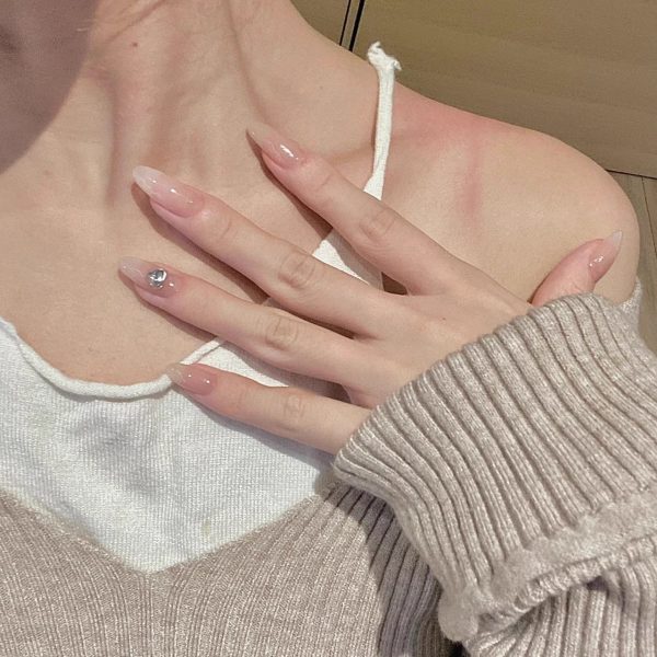 Sweet Heart Glam Nails
